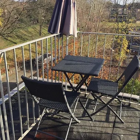 Studio 69 Mit Balkon Apartmán