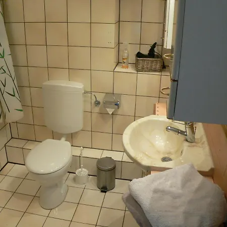 Studio 69 Mit Balkon * Oberhausen (North Rhine-Westphalia)
