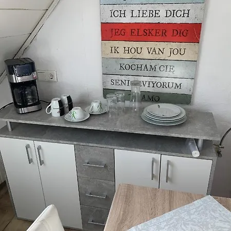 Studio 69 Mit Balkon *